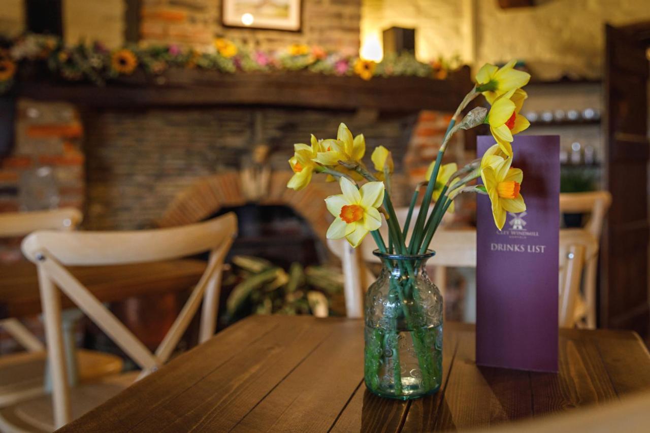 Cley Windmill Bed & Breakfast Холт Екстериор снимка
